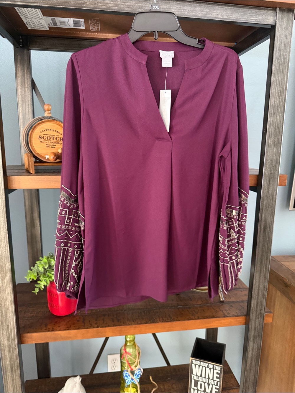 Chicos Women's Embroidered Sleeve Split-Neck Top - Plum size 8 ptp 21 - Picture 2 of 6